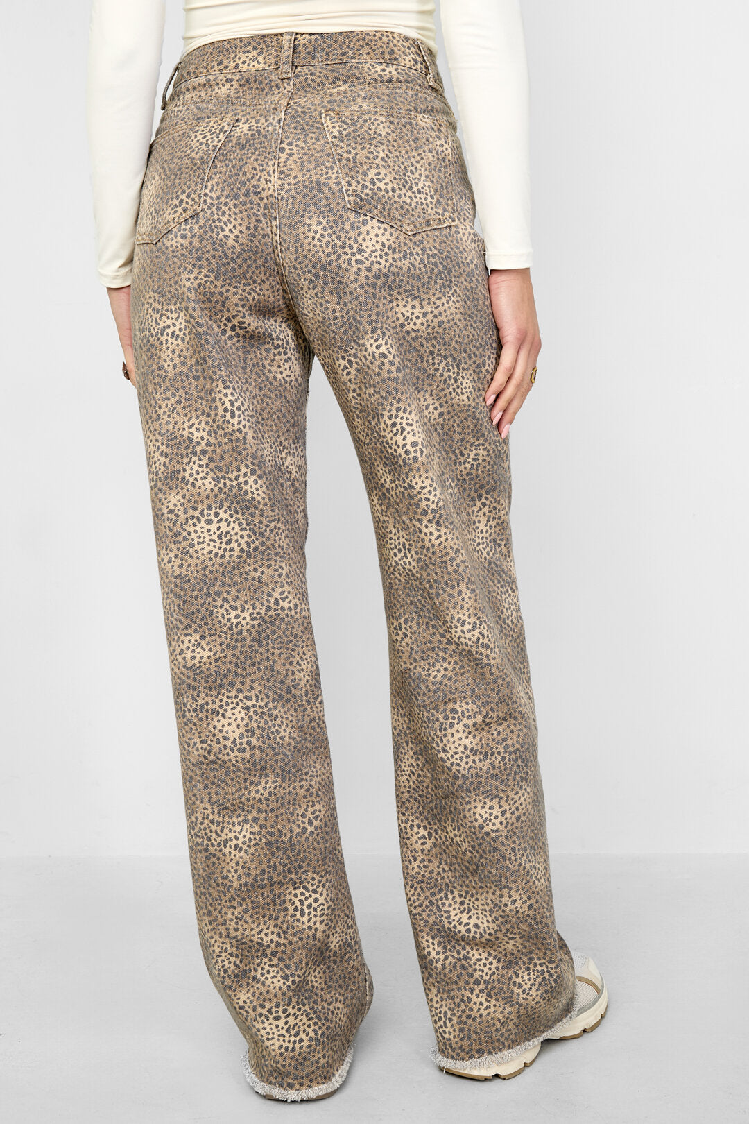 Gimme White & Olive Brown Cotton Casual Denim Pants