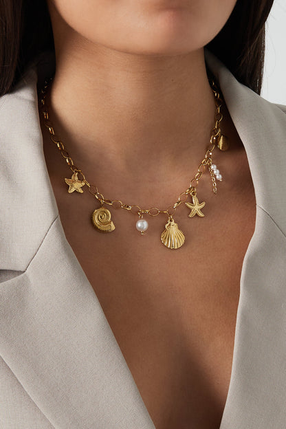 shell necklace