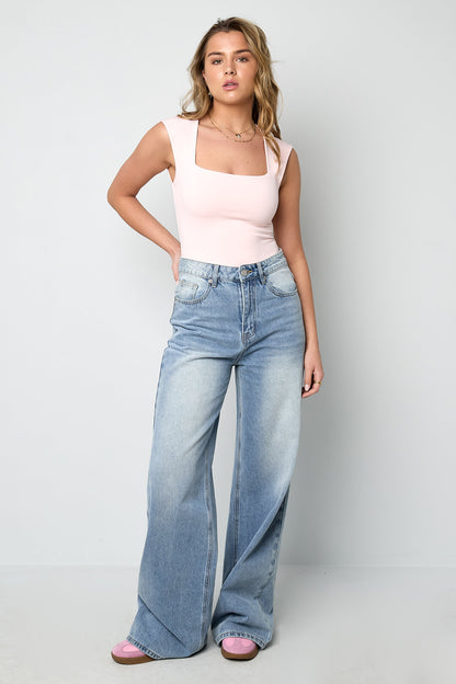 Halter Tee Body