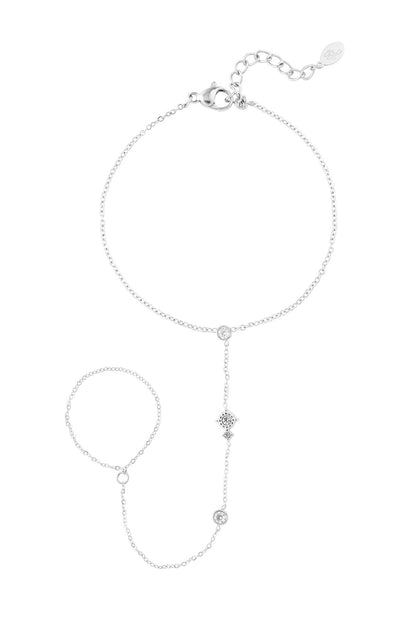 Elegant Hand Chain Bracelet in Silver & Gold