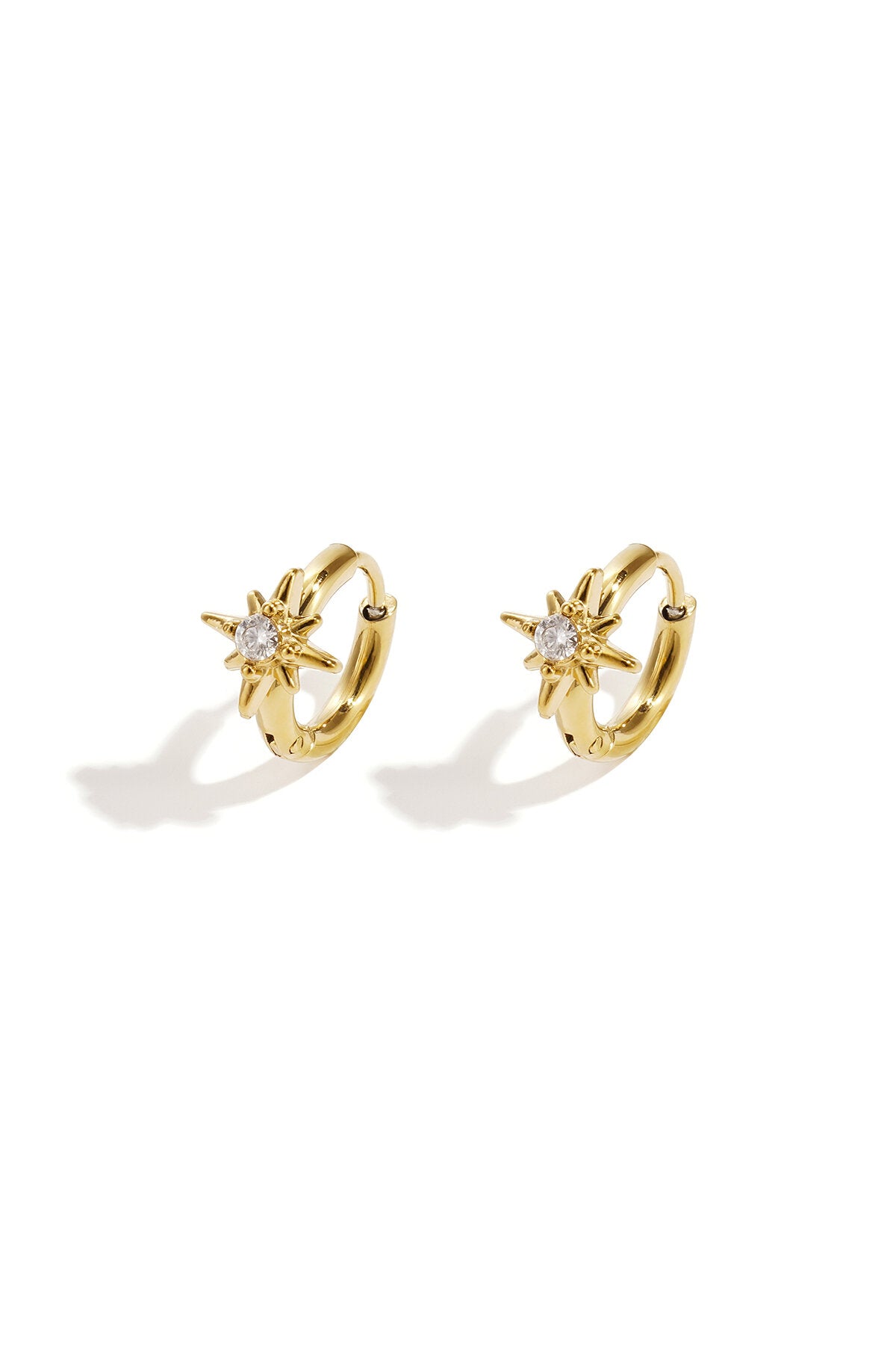 Hoop earrings with shooting star and stone