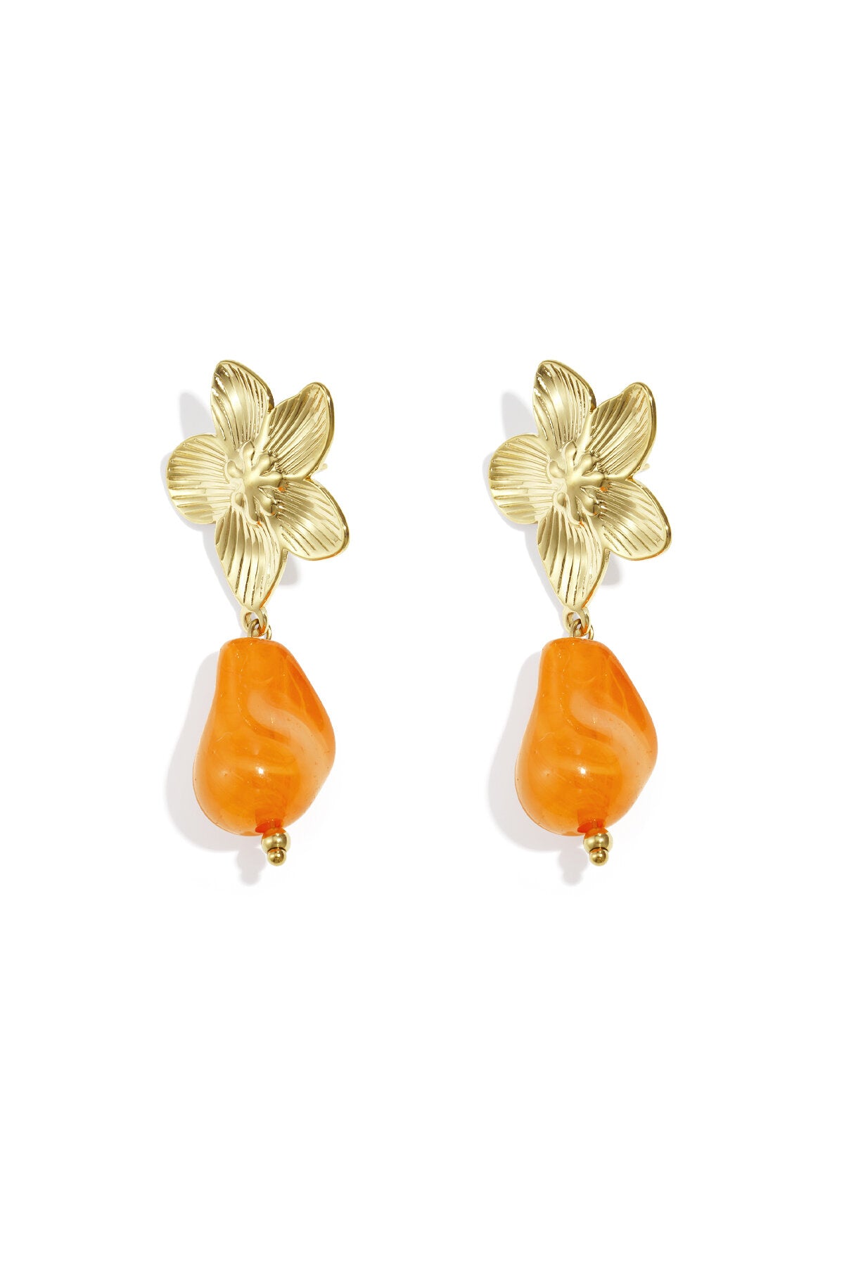 Flower earrings with organic bead