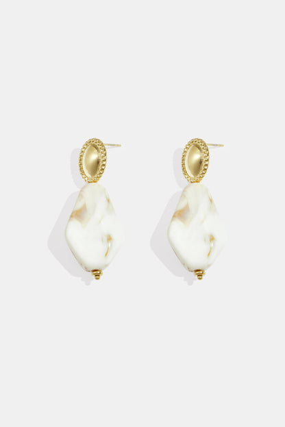 Earrings with natural stone look