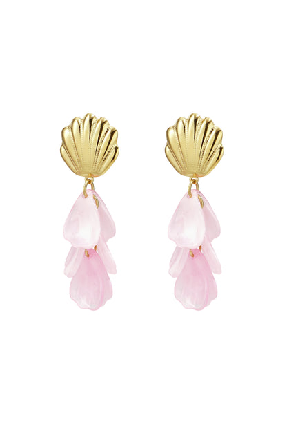 Shell earrings with mother of pearl