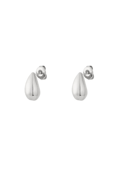 Elegant 14K Gold Plated Droplet Stud Earrings