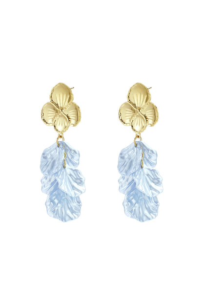 Flower earrings with mother of pearl