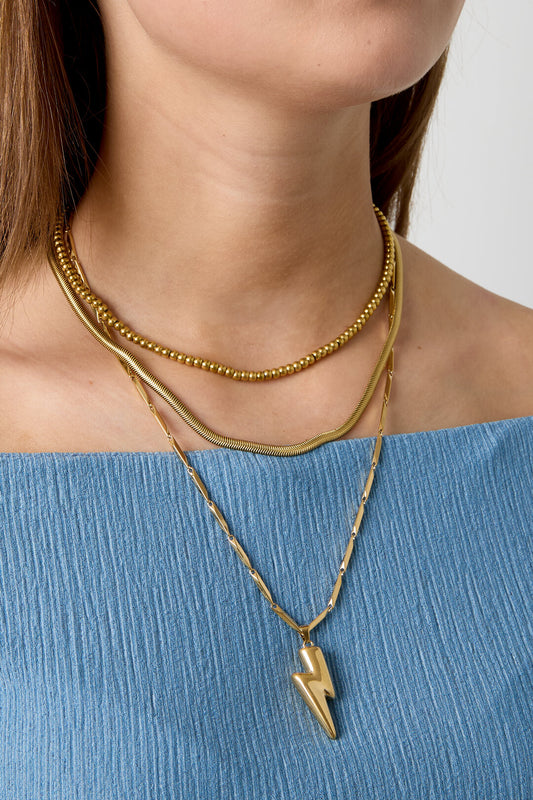 Necklace with striking lightning bolt