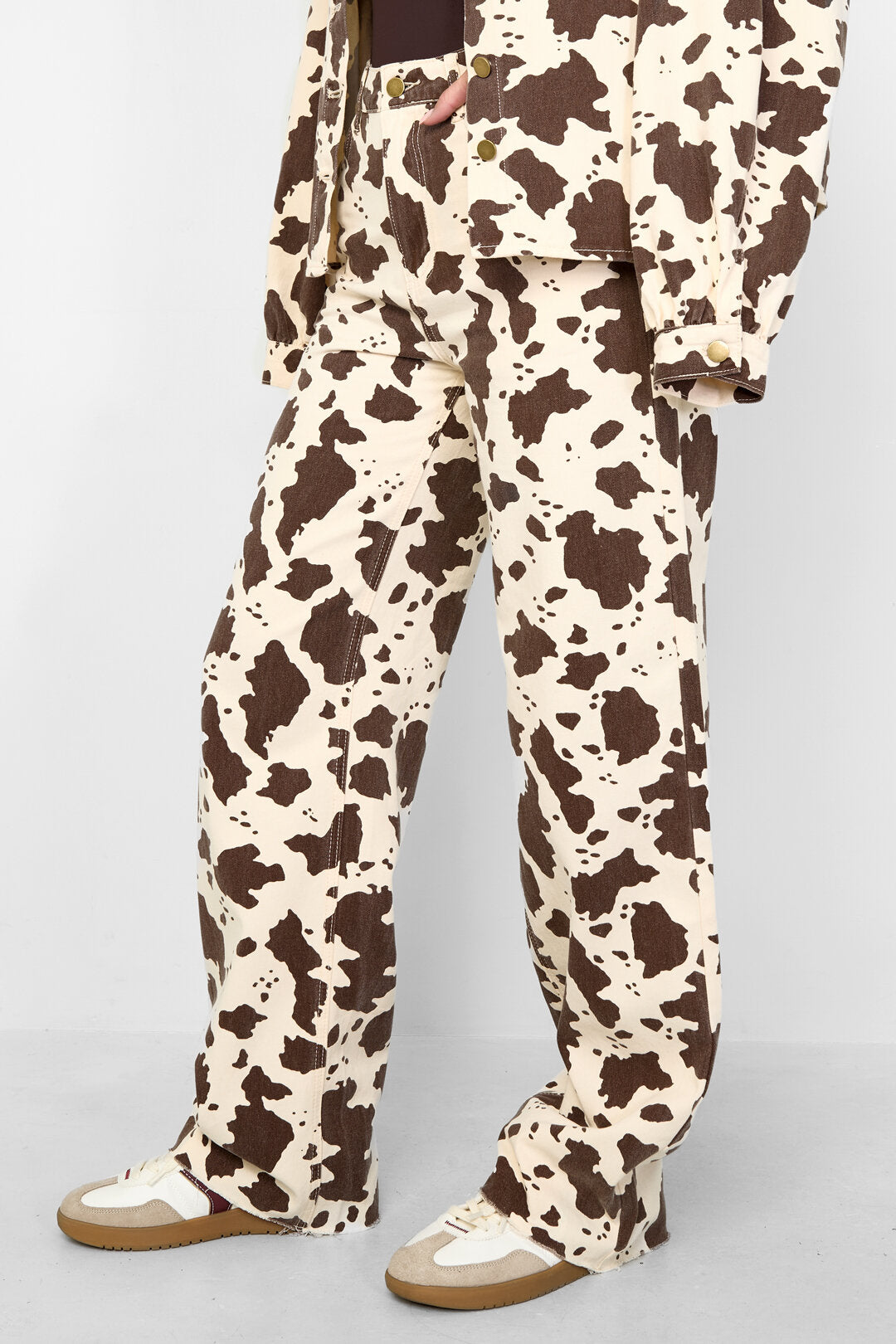 Gimme White & Olive Brown Cotton Casual Denim Pants