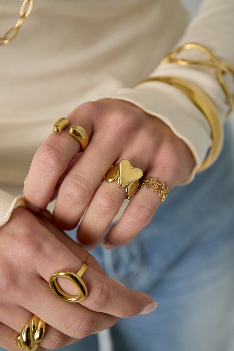 Statement ring with drop details and heart - Velaris Femme