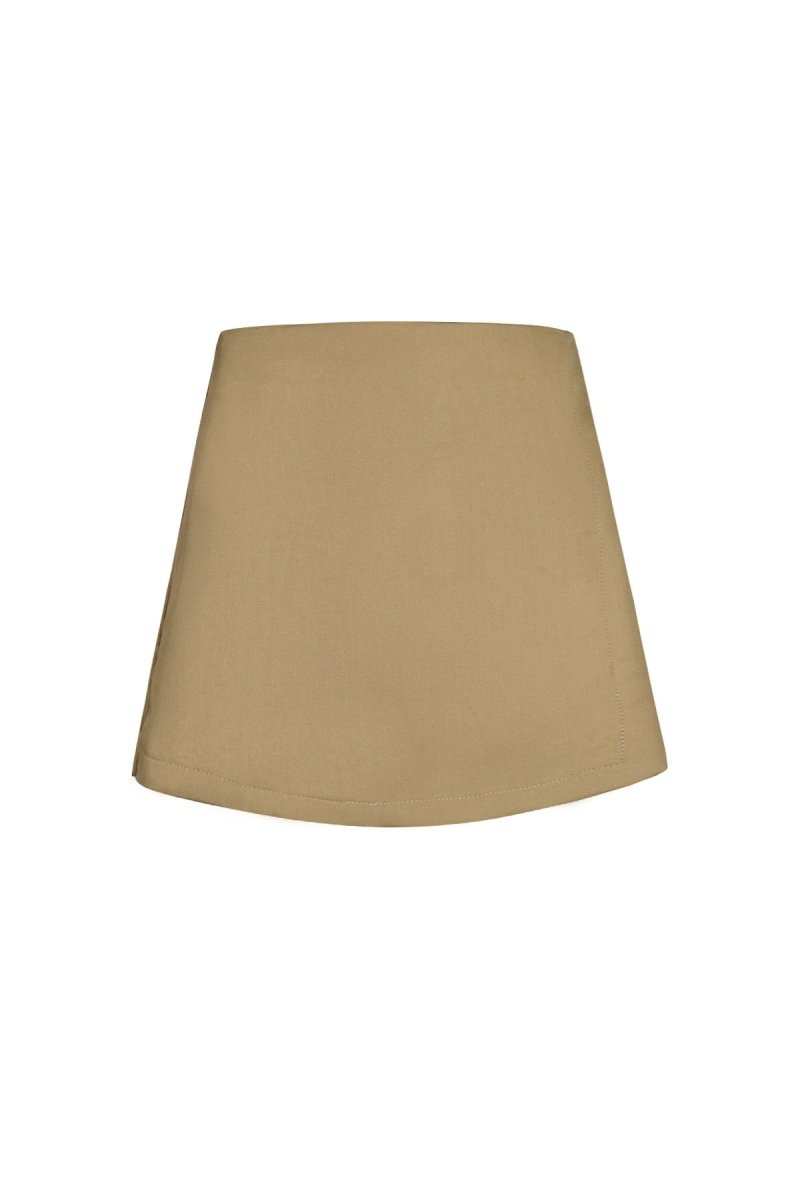 The Asymmetric Tailored Shorts - Velaris Femme
