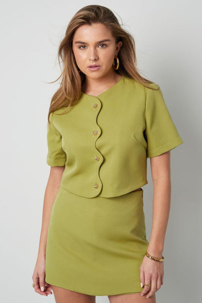 The Cropped Button - Front Top - Velaris Femme