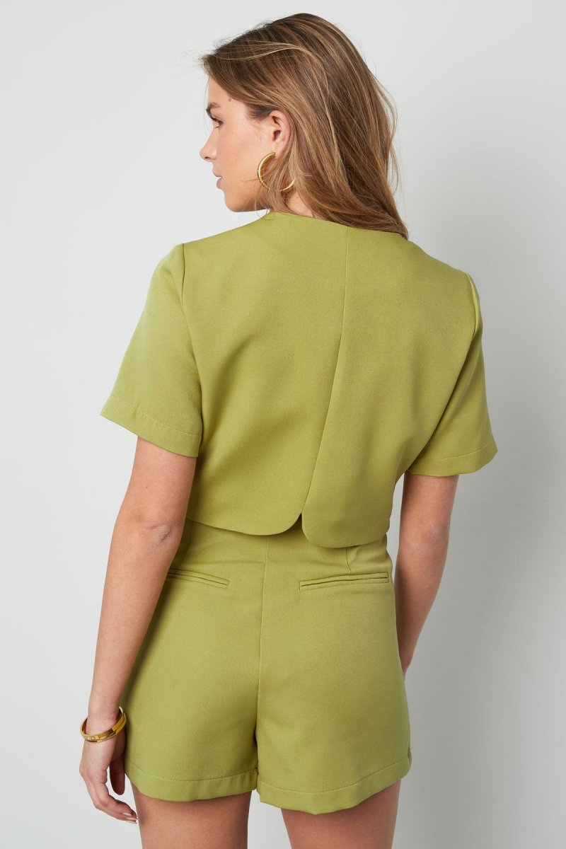The Cropped Button - Front Top - Velaris Femme