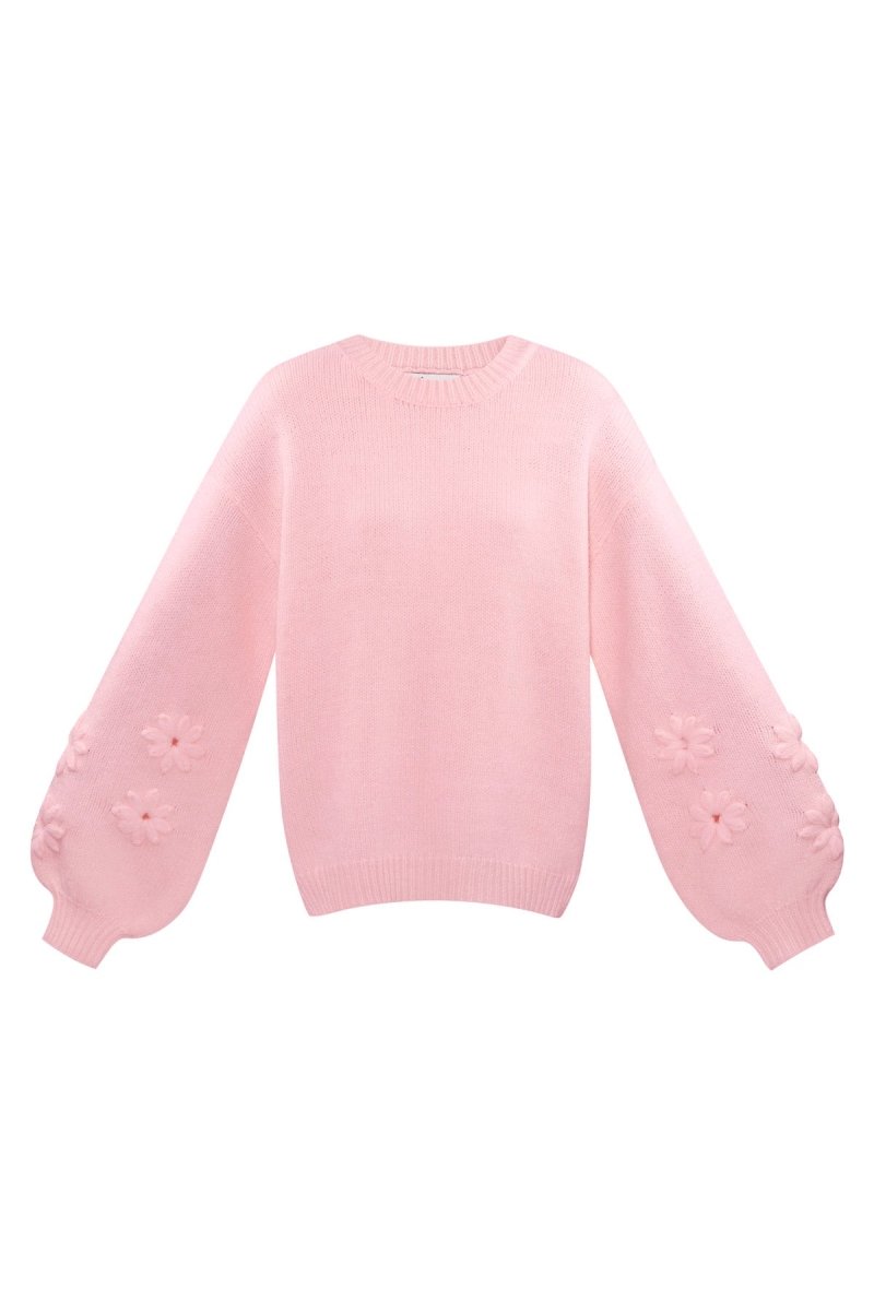 The Floral Appliqué Sweater - Velaris Femme