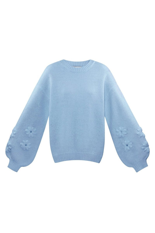 The Floral Appliqué Sweater - Velaris Femme