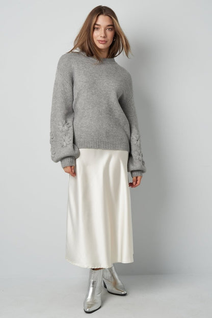 The Floral Appliqué Sweater - Velaris Femme