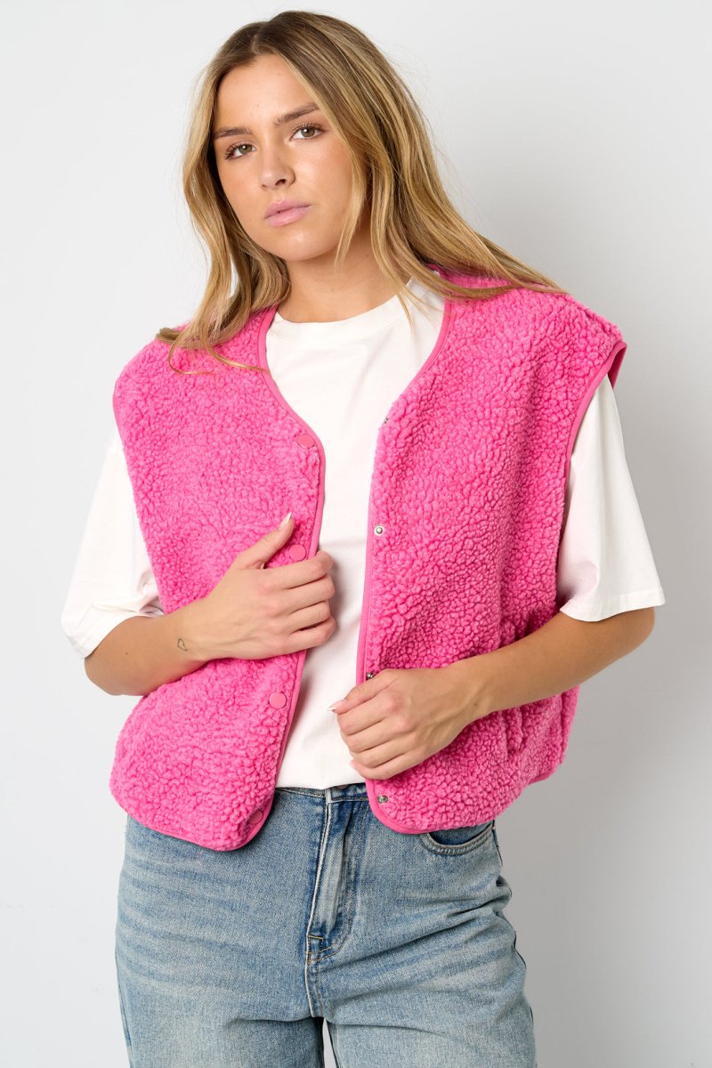 The Sleeveless Vest - Velaris Femme