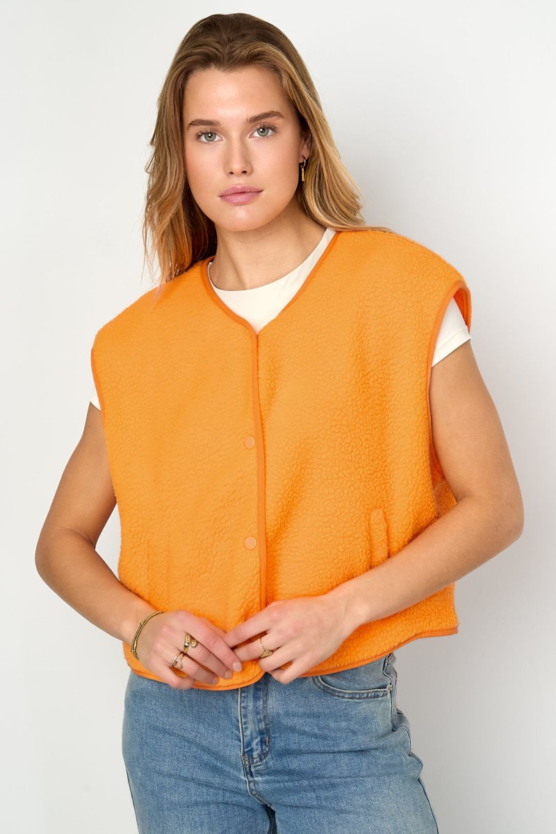 The Sleeveless Vest - Velaris Femme