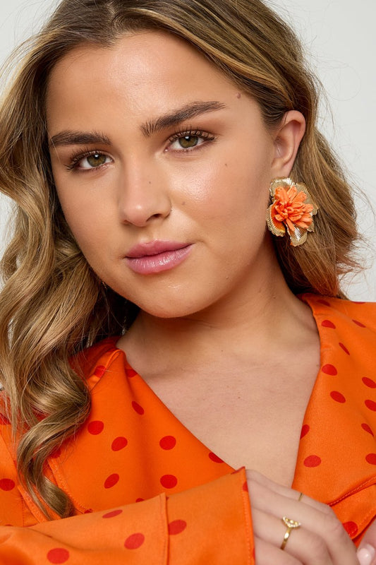 The Solara Bloom – Women’s 3D Raffia Flower Earrings - Velaris Femme