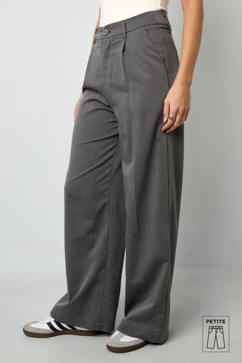 The Winter Line – Straight - Leg Pants - Velaris Femme