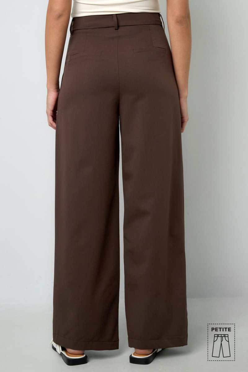 The Winter Line – Straight - Leg Pants - Velaris Femme
